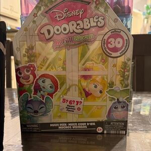 Disney Doorables In Full Bloom Playset - Pink and Green